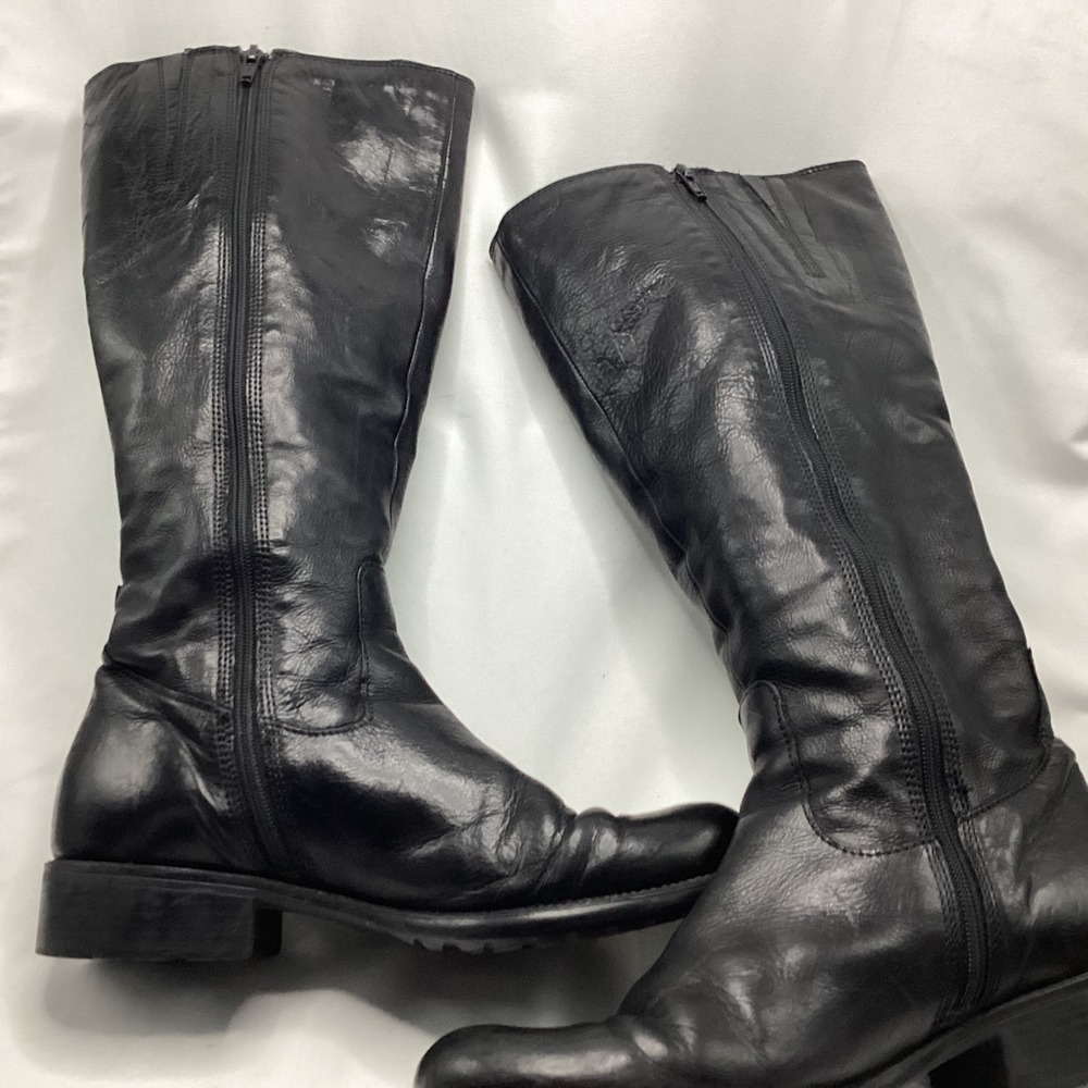 Clarks Black Leather Knee High Boots Buckle Zip Women Size 7.5 M - Picture 3 of 11